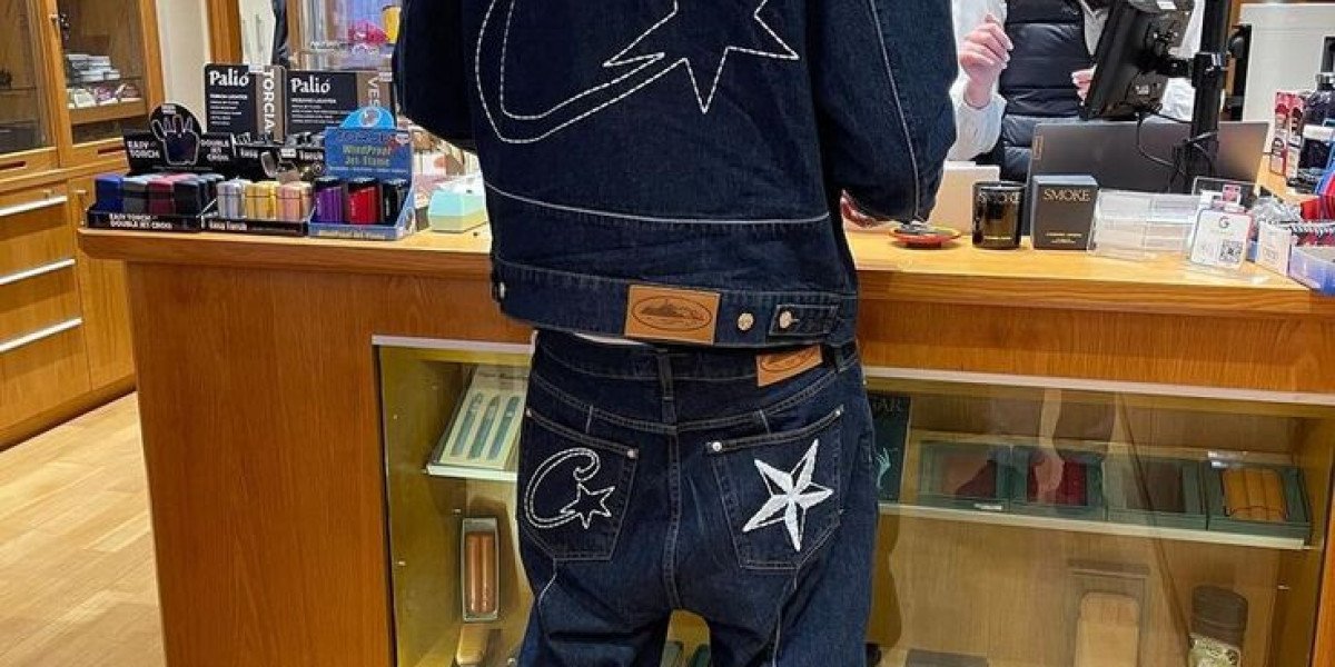 Corteiz Jacket – Bold Urban Outerwear with Attitude