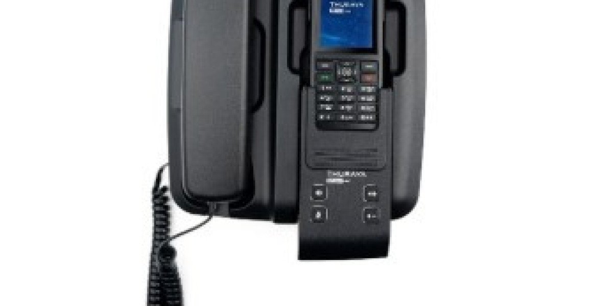 Best Satellite Data Terminals for Global Connectivity